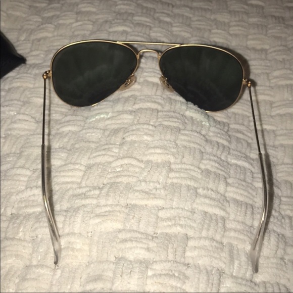 Green ray ban women’s aviators. - Picture 3 of 6